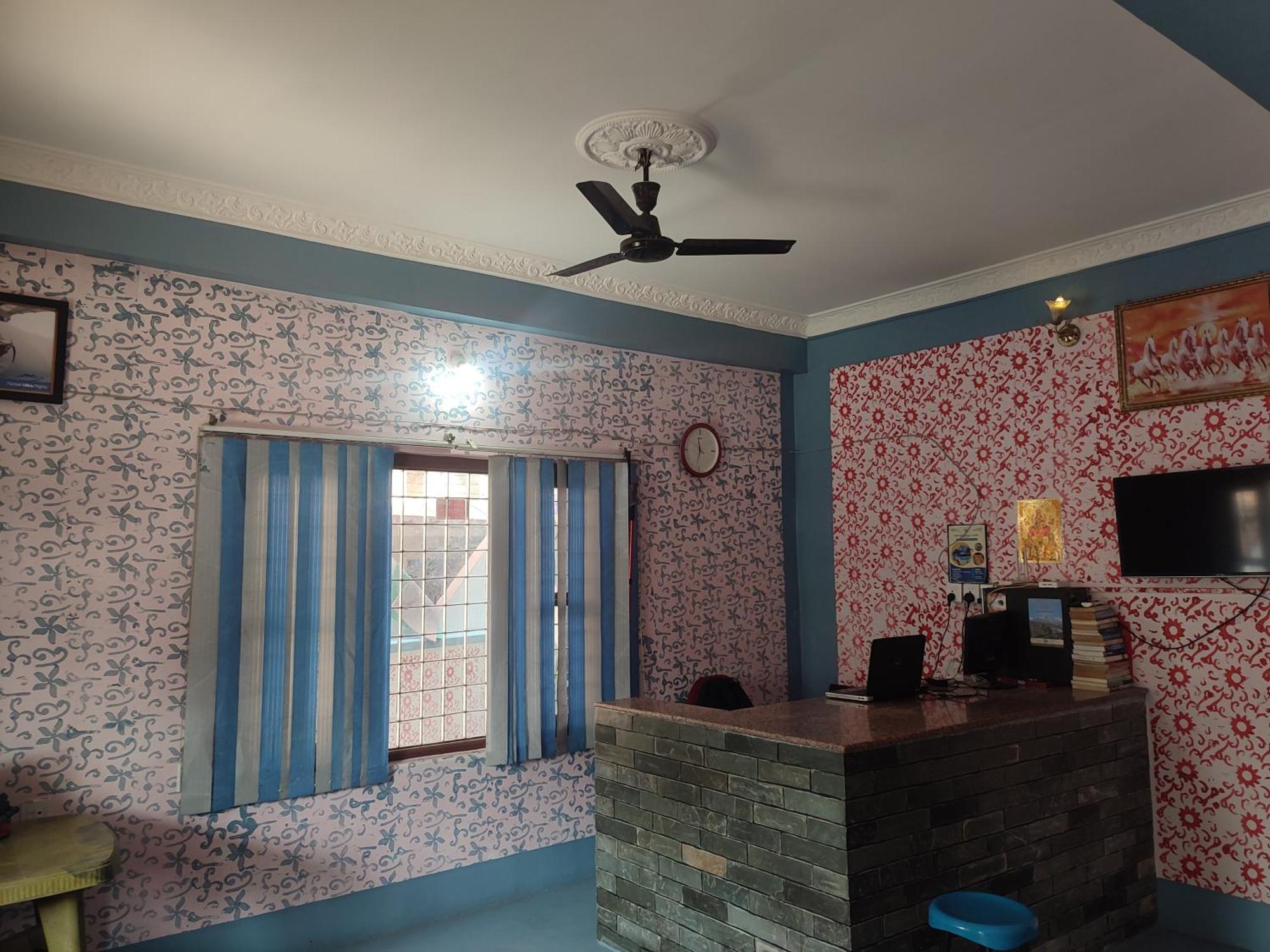Krishna Inn Похара Екстериор снимка