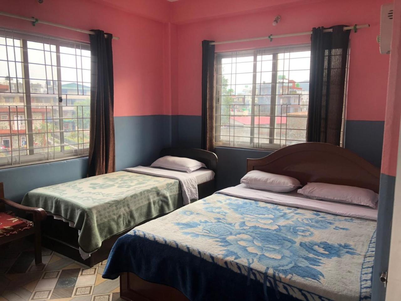 Krishna Inn Похара Екстериор снимка