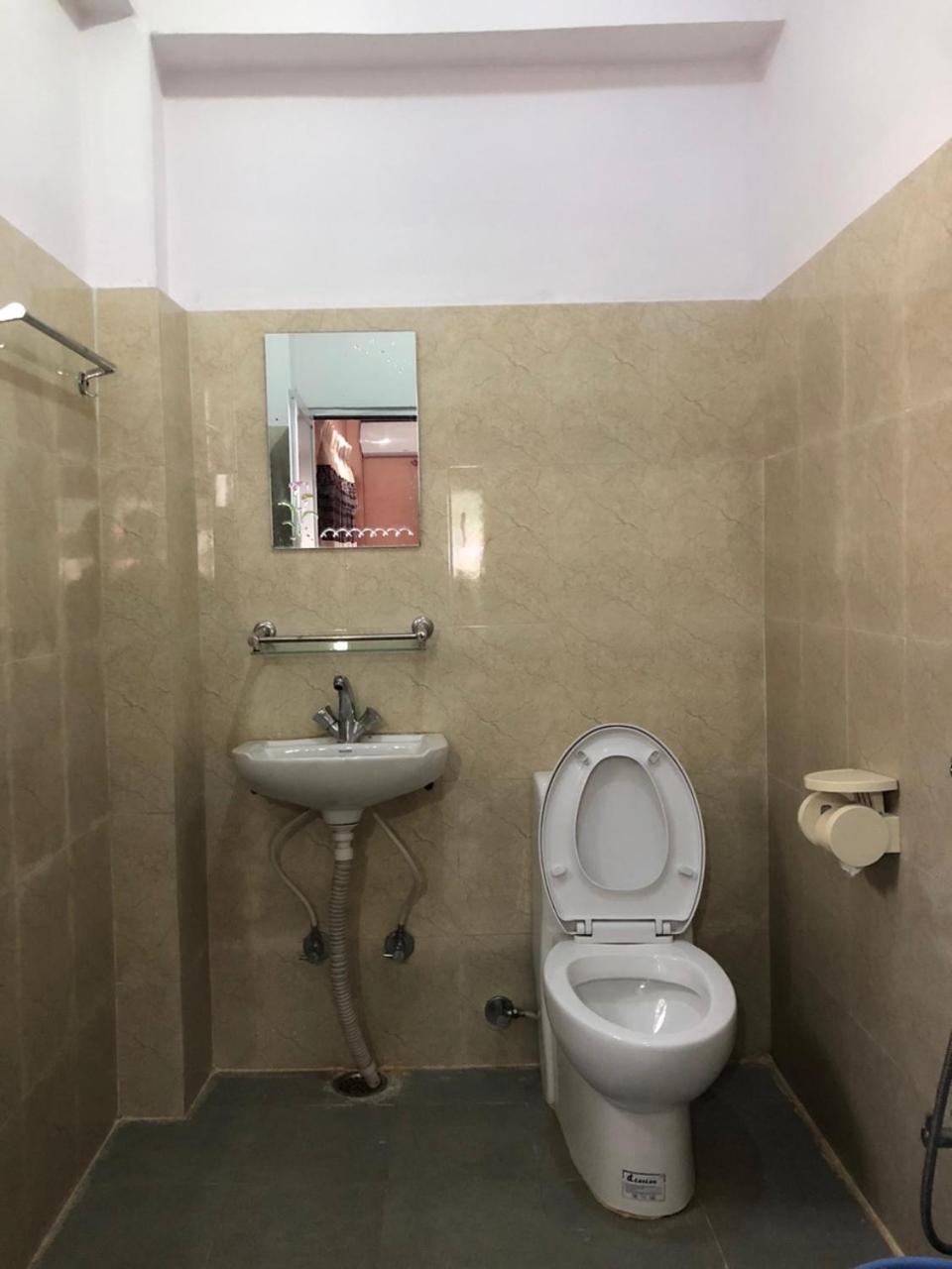 Krishna Inn Похара Екстериор снимка