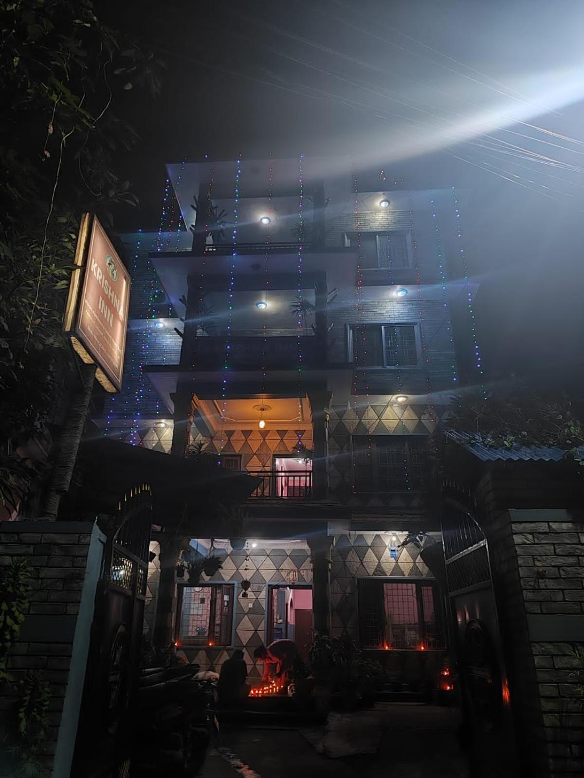 Krishna Inn Похара Екстериор снимка